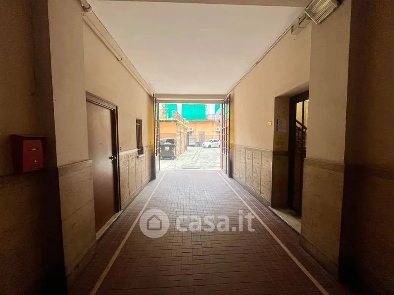 Esik - Rearranged Apartment with Balcony in Alessandria