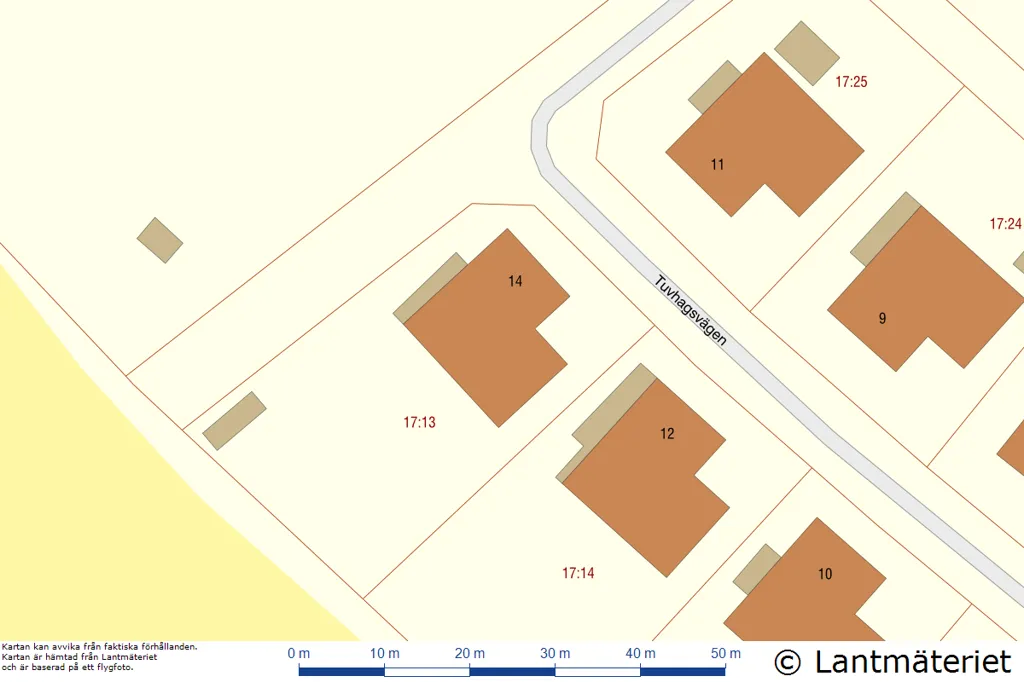 Enplan Villa with Garden in Jönåker