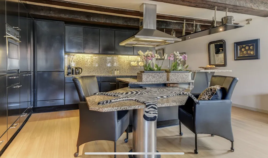 2-room apartment in Amsterdam