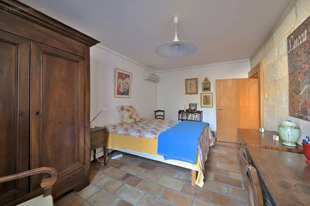 Magamistoad - Stone House with Panoramic View in Sommières