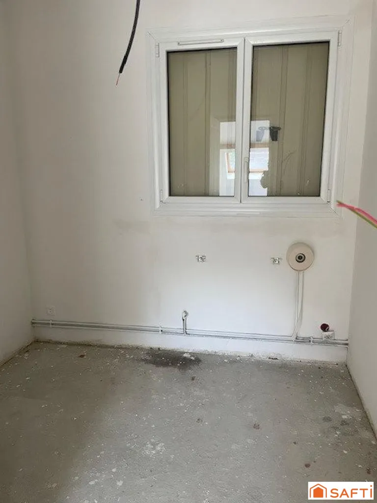 Pièces - Maison à Rénover avec Terrasses à Cerny
