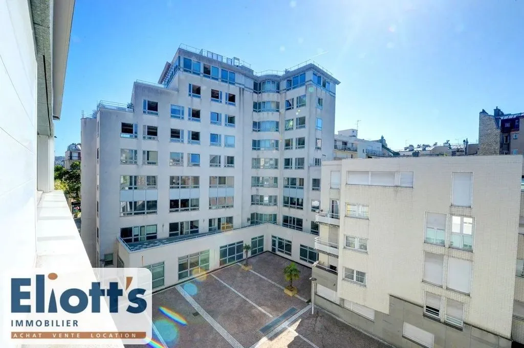 Esterno - Luxury Flat with Balcony in Paris