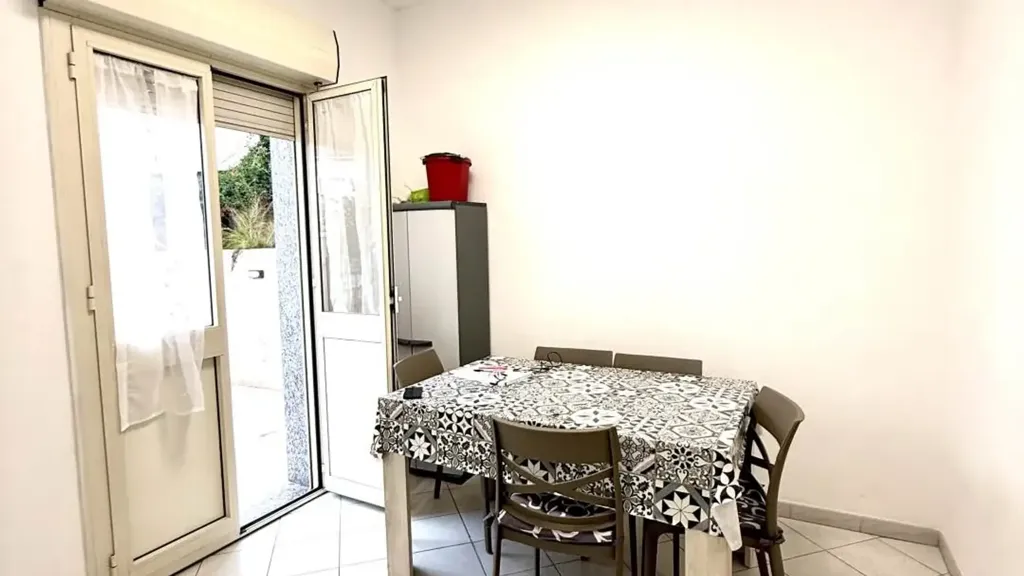 Salle à manger - Rustic Bilocale with Sea View in Pula
