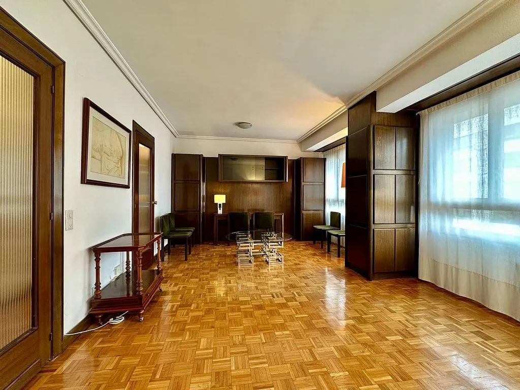 Séjour - Apartment with South View in Pamplona