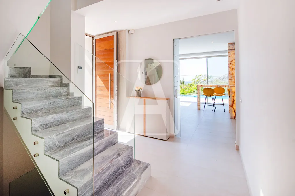 Toad - Luxury Villa with Sea View in Calpe