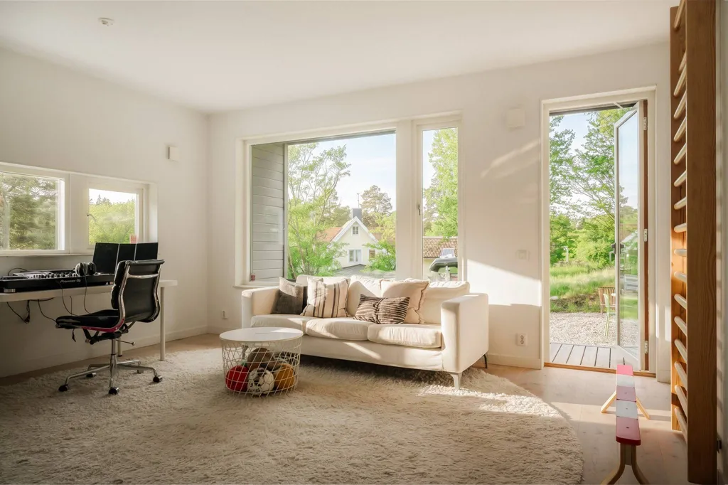 Studio - Contemporary Villa with Sea View in Skogsö