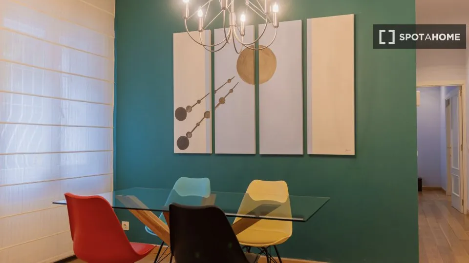 Söögituba - Furnished Flat in El Viso, Madrid