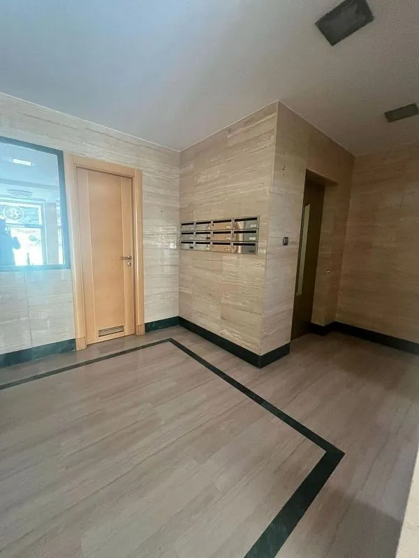 Hallway - Student Flat with Terrace in Villarejo, Granada