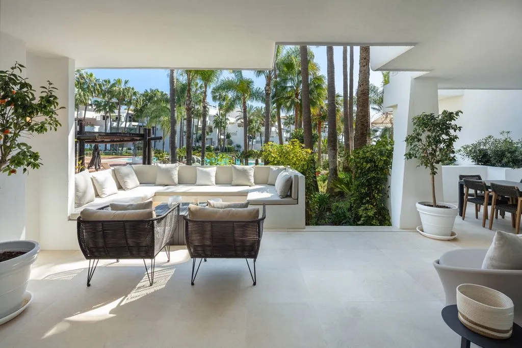 Terrasse - Luxury Apartment with Pool in Marbella