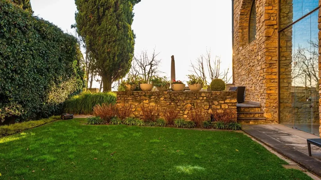 Aed - Historic Apartment with Convent Views in Bergamo