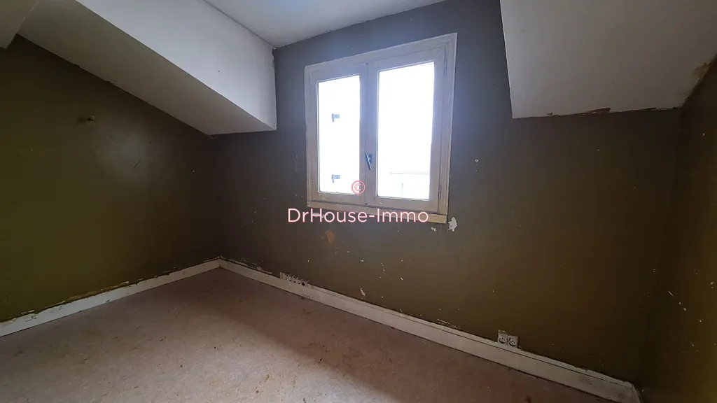 Pièces - Immeuble à Rénover avec Bureau à Périgueux