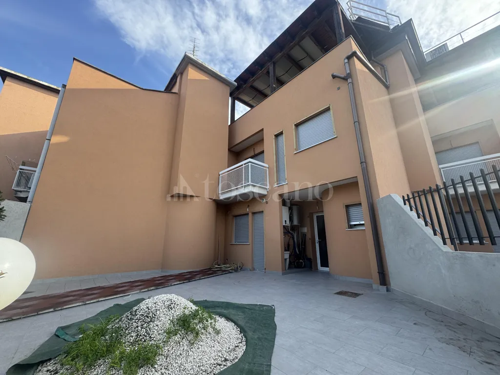 Extérieur - Retrofitted Villa with Solar Panels in Catania