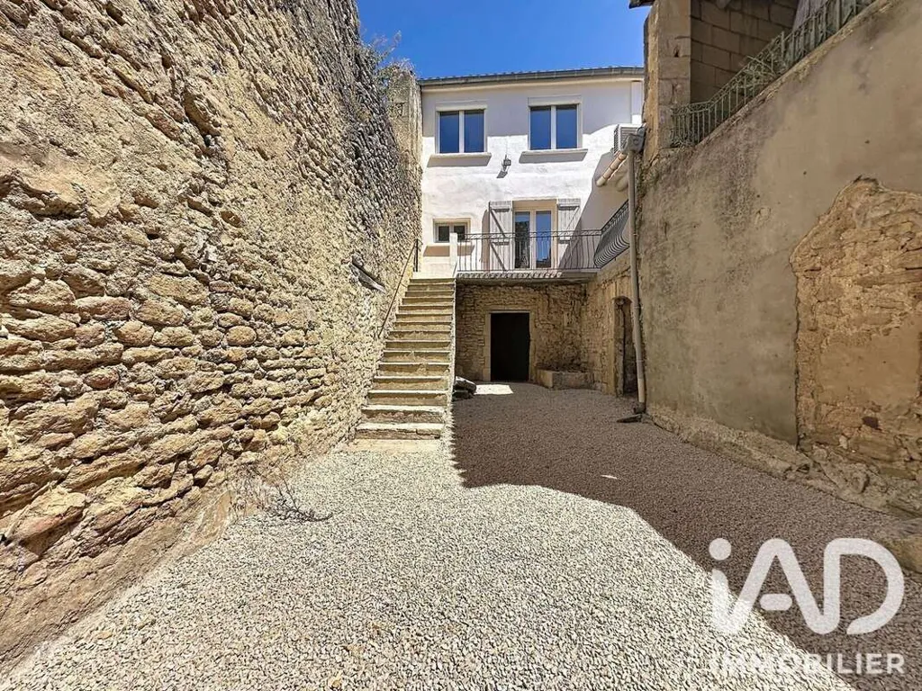 Giardino - Rustic House with Courtyard in Vers-Pont-Du-Gard