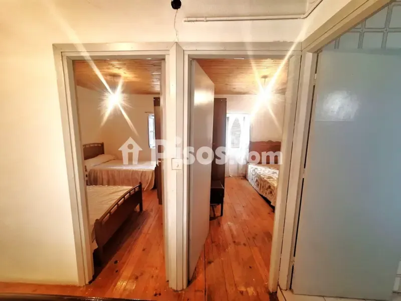 Maison 2 chambres à ES