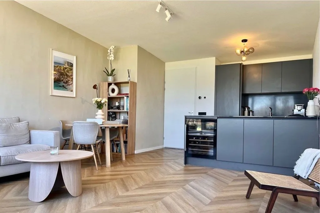 Séjour - Modern Maisonette with Private Garden in Oud-Beijerland
