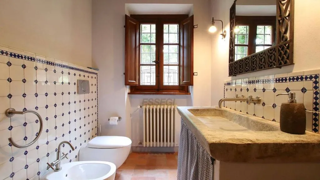 Vannitoad - Rustic Tuscan Farmhouse with Pool near Lucca