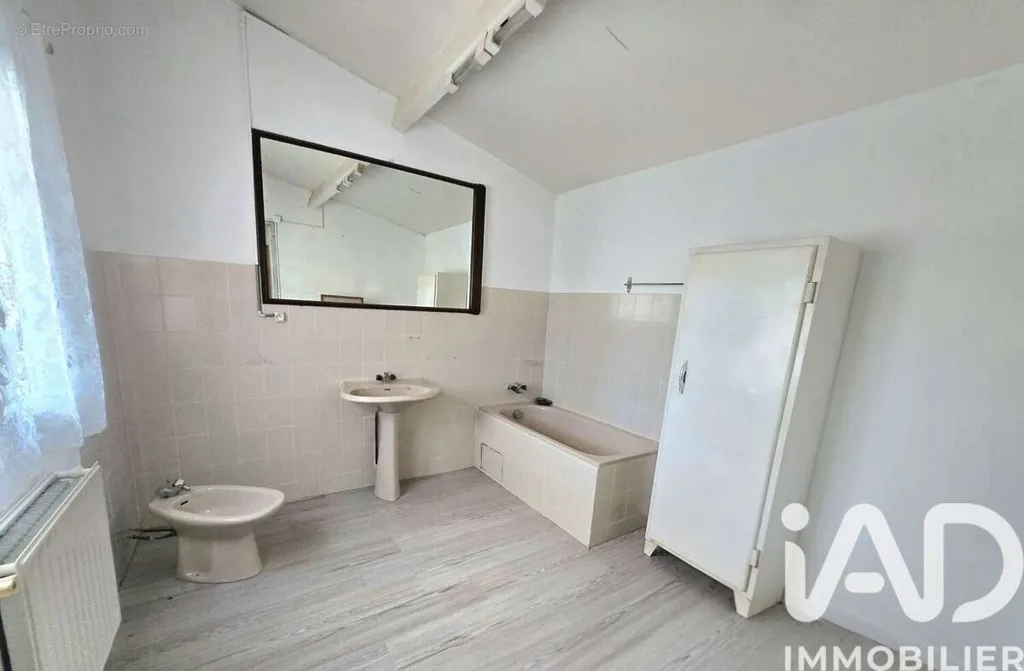Bathrooms - House to Renovate with Garden in Hostens