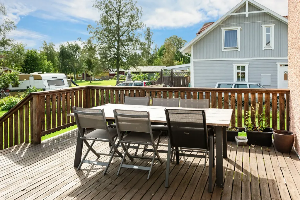 Terrasse - Villa with Solar Panels in Högsjö