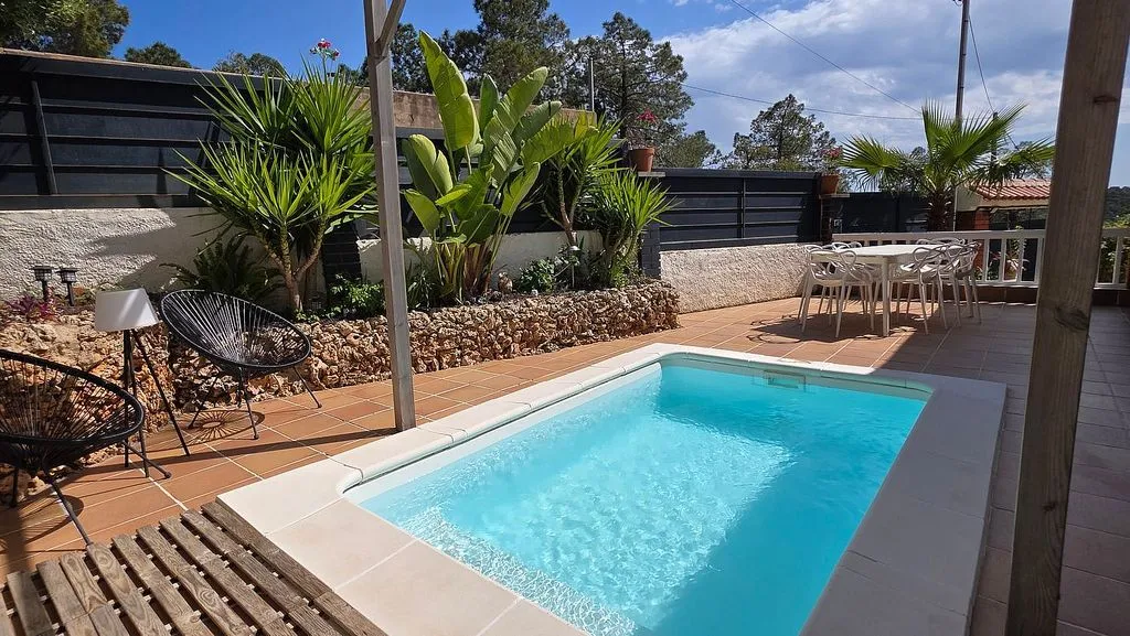 Bassein - Chalet with Pool and Terrace in Lloret Blau