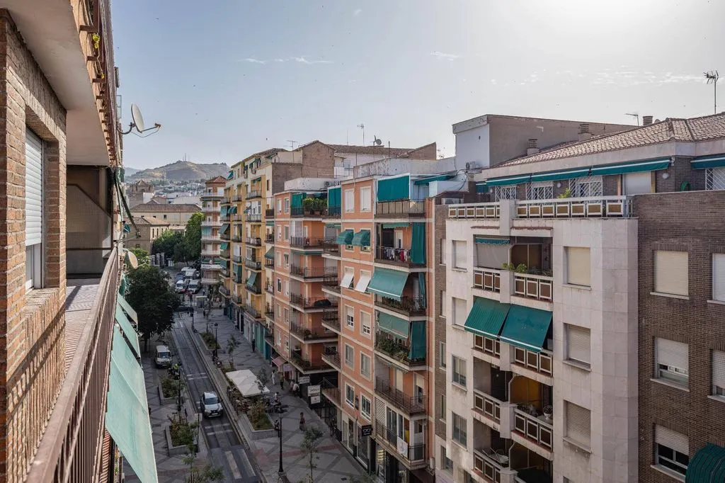 Välivaade - Luxury Flat with Balcony in Gran Capitán, Granada