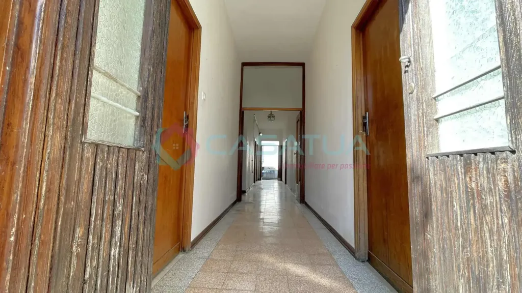hallway_entrance