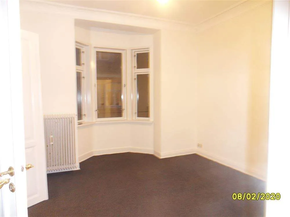 Toad - 3-Bedroom Flat in Central Hobro