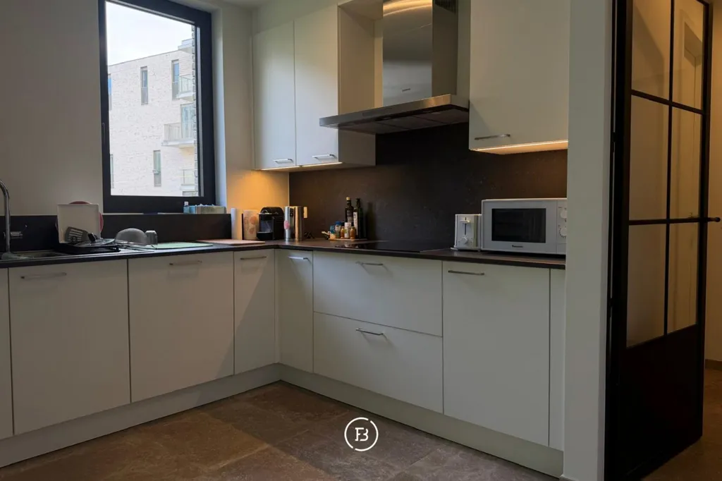 Cuisine - Appartement avec Terrasse et Vue sur le Vert à Vaartdijk