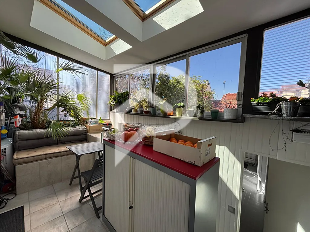 Terrass - House with Terrace in Colombier, Bezons