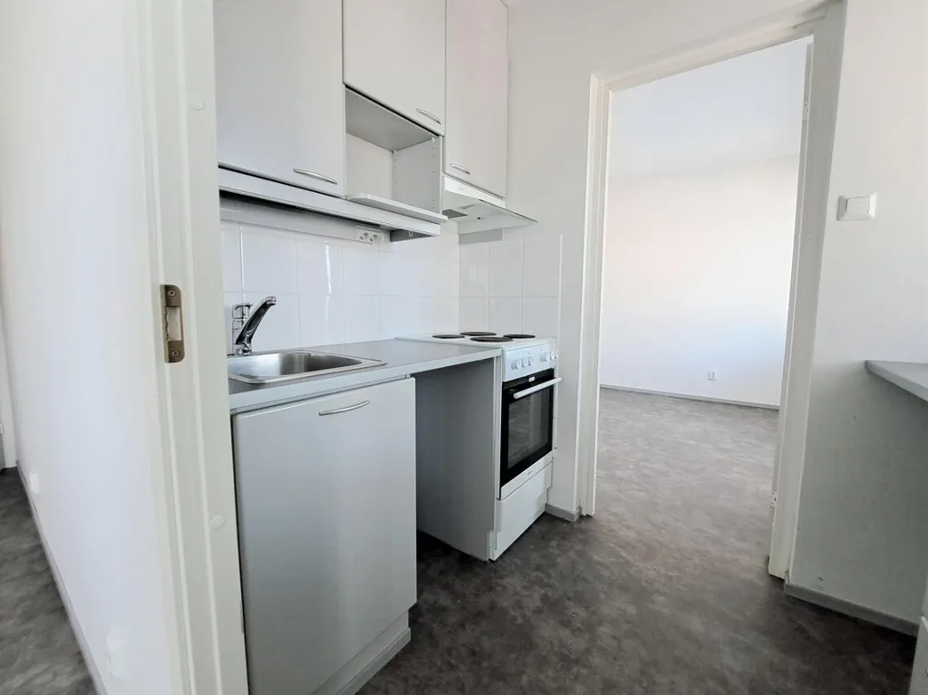 Köök - Bright Apartment with Balcony in Mikkeli Centre