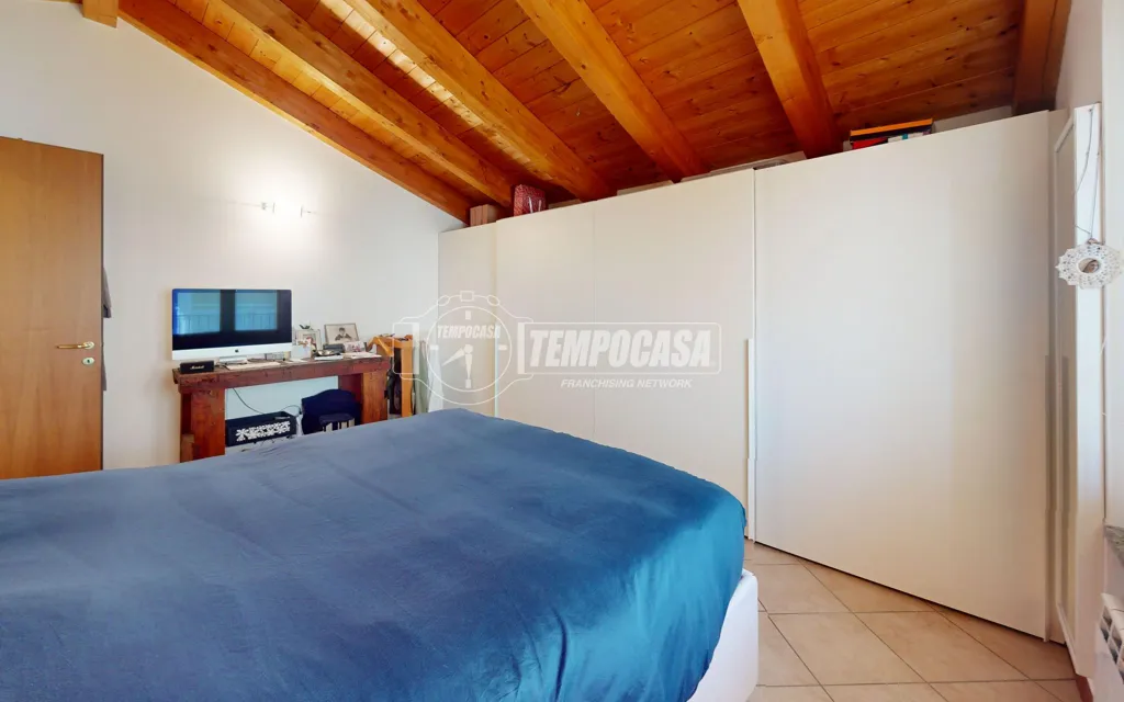 Magamistoad - Mansarded Duplex with Terrace in Rovellasca