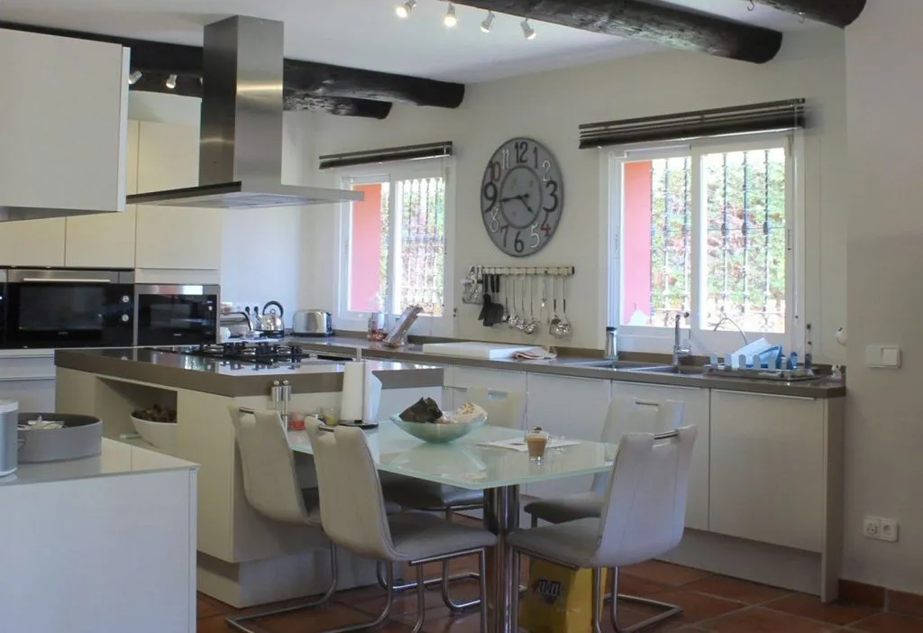 Cuisine - Andalusian Villa with Pool in Estepona