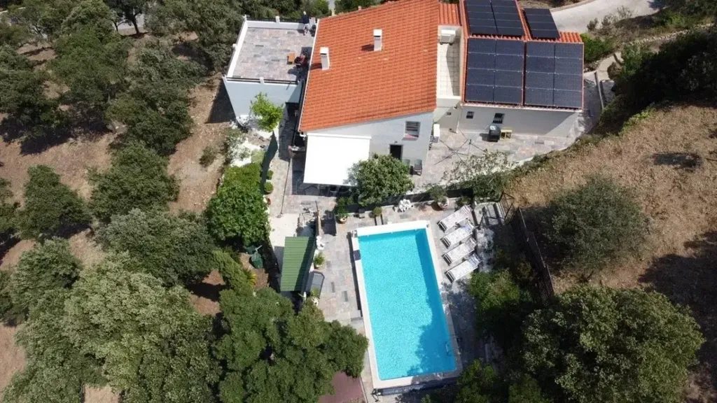 Vue aérienne - Maison de Standing avec Piscine au Boulou