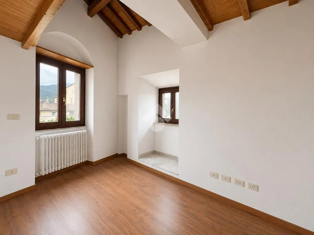 Stanze - Historic Apartments with Piazza View in Bagnaia