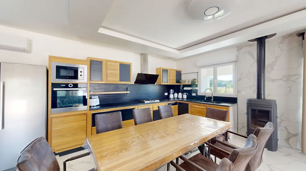 Cucina - Modern House with Terraces near Louhans