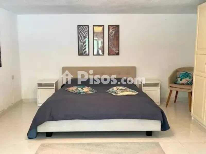 Magamistoad - Three-Bedroom Villa with Pool in Pinar del Abogat