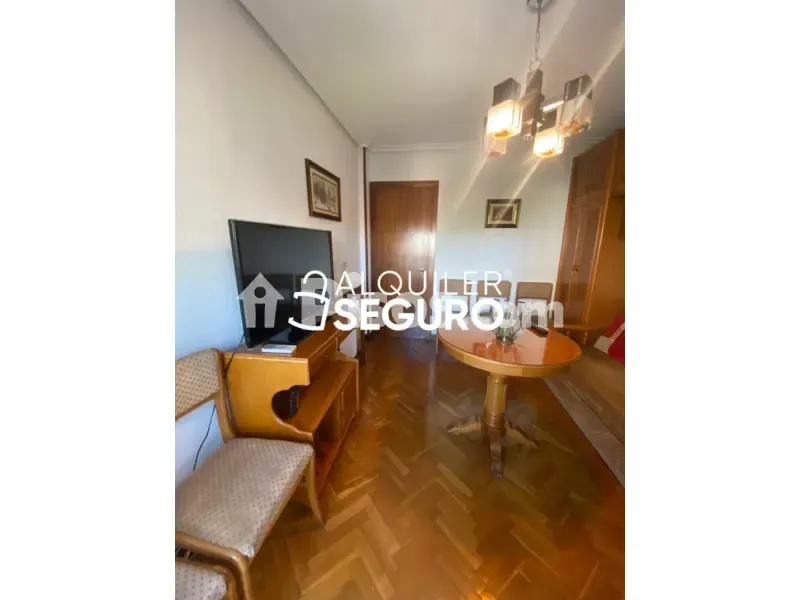 Elutuba - Ample Apartment with Terrace in Historic Centre