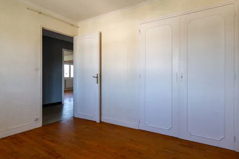 Pièces - Appartement 4 Pièces avec Balcon à Valence
