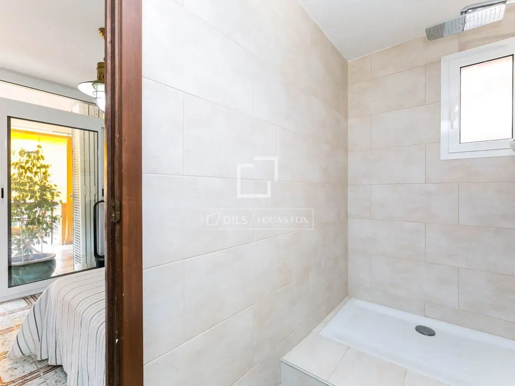 Bagni - Luxury Seafront Apartment in Castelldefels