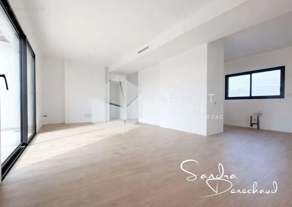 Soggiorno - New House with Garden in Plassac