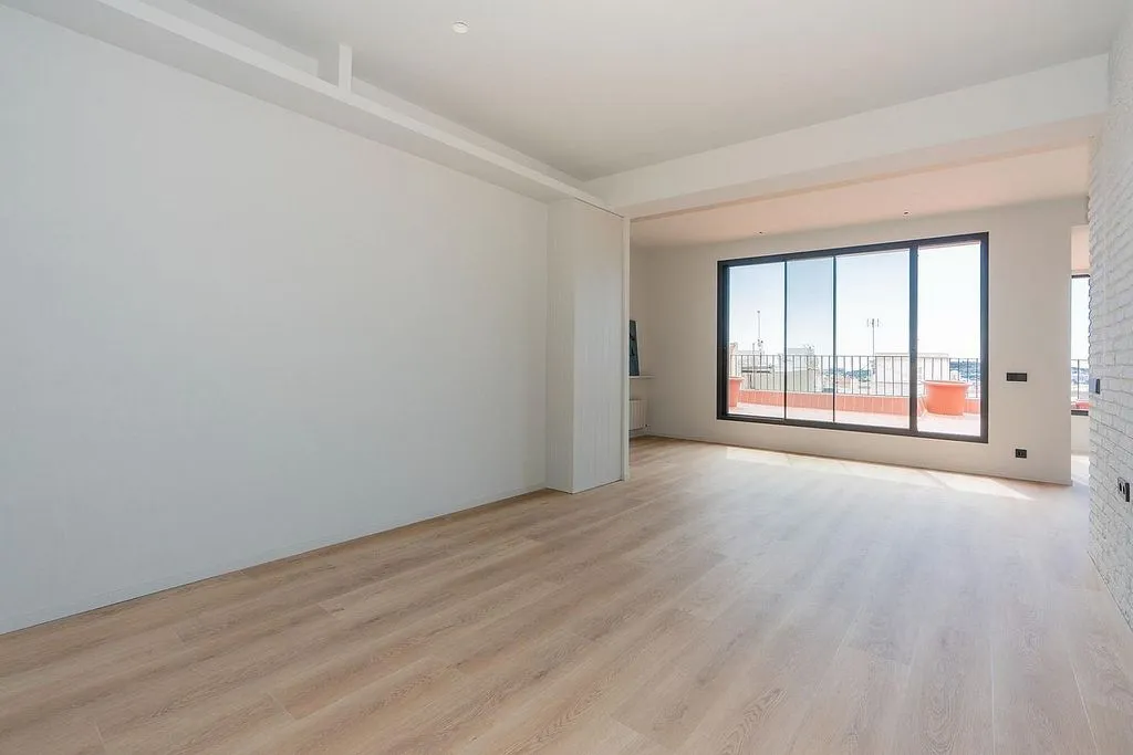 Rooms - Penthouse with Sea View in Sant Gervasi