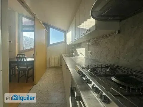 Köök - Charming Duplex with Balcony in Girona's Old Town