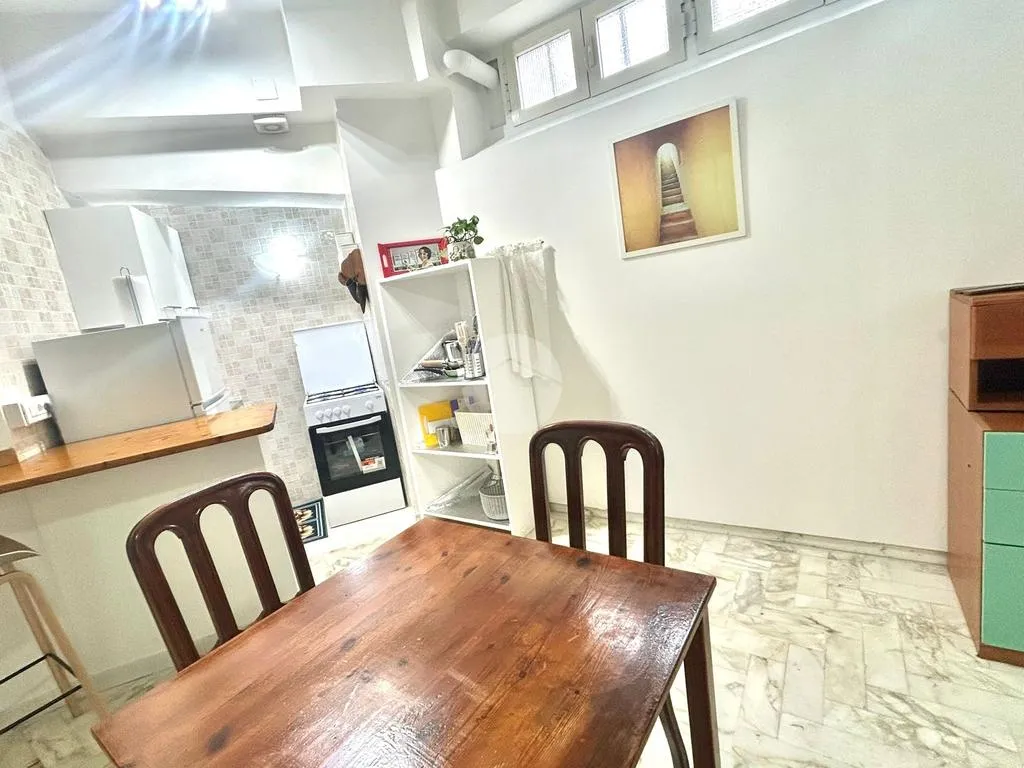 Dining Room - Modern Studio in Rione Alto, Naples