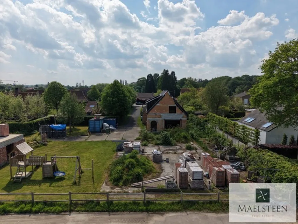 Õhuvaade - Approved Plot with Fermette-Villa Design in Sint-Andries