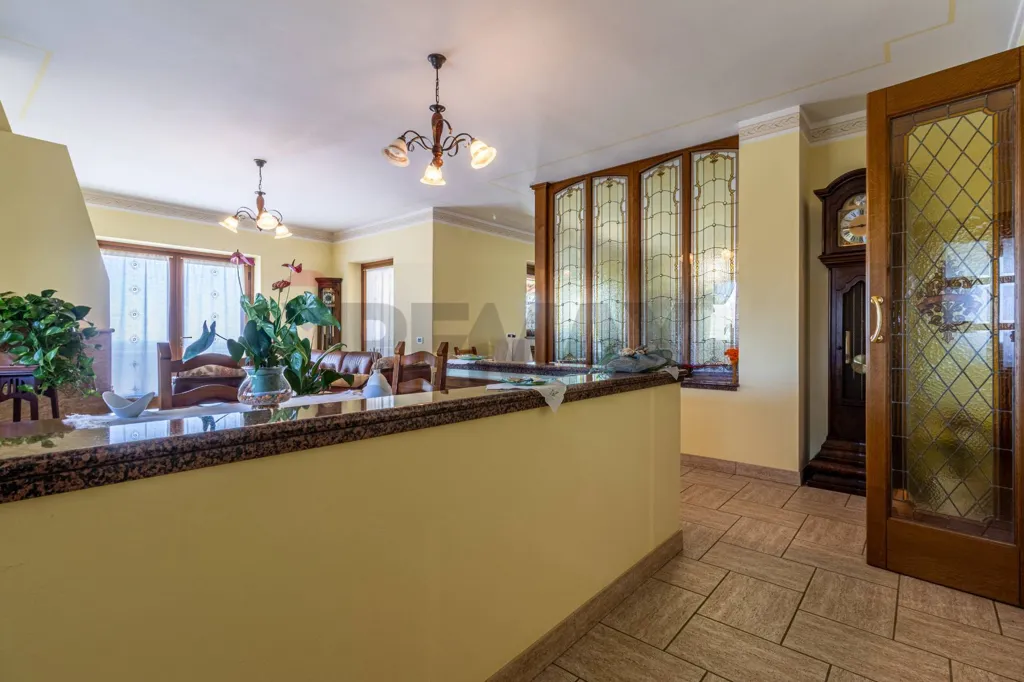 Sala da pranzo - Villa indipendente con parco privato a Magnano