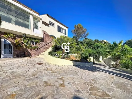 Extérieur - Villa Luxueuse avec Vue Mer à Saint-Aygulf