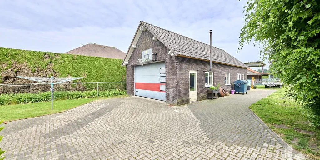 Extérieur - Maison semi-détachée avec loods à Achel