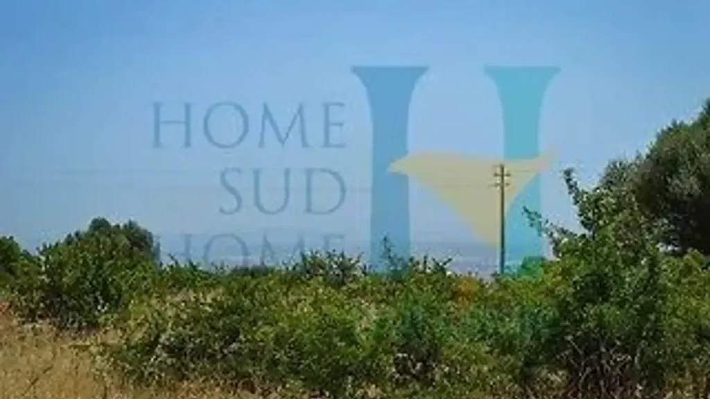 Aed - Buildable Land with Panoramic Potential in Noto