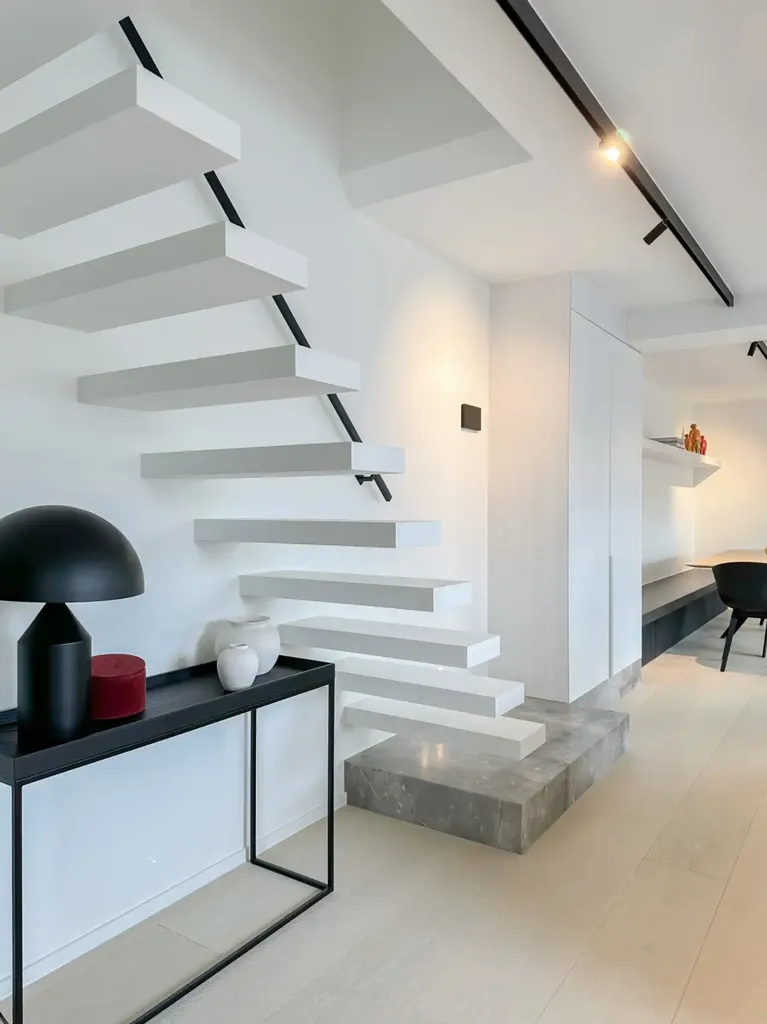 Rooms - Refined Duplex in Prominent Villa Residence, Zoute