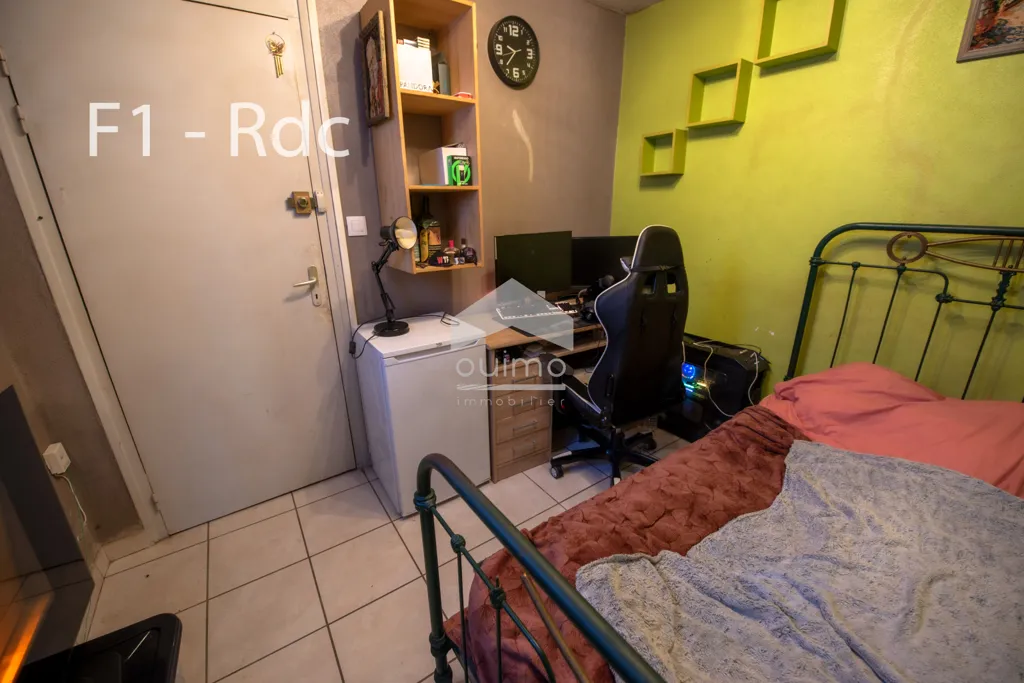 Chambres - Immeuble Locatif avec Terrasses à Labégude