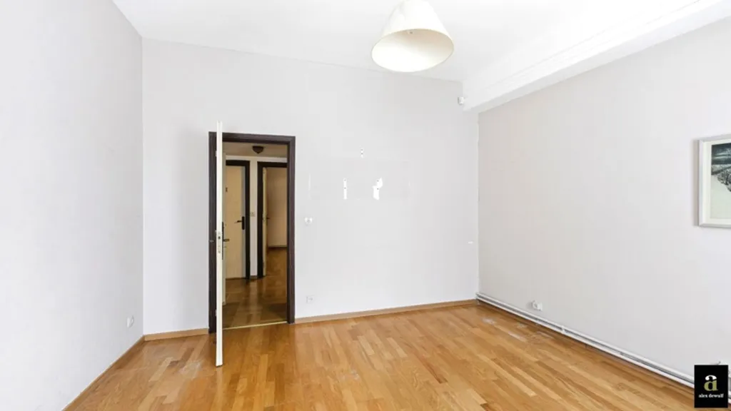 Rooms - Spacious Ground Floor Apartment near Rubensplein